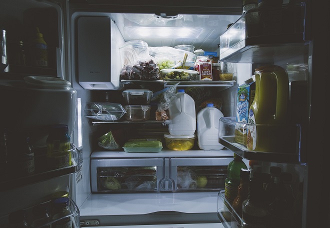 como limpiar un refrigerador