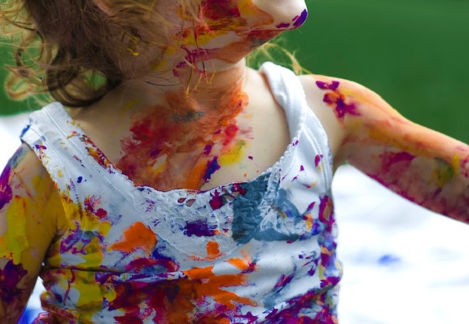 como quitar pintura de la ropa